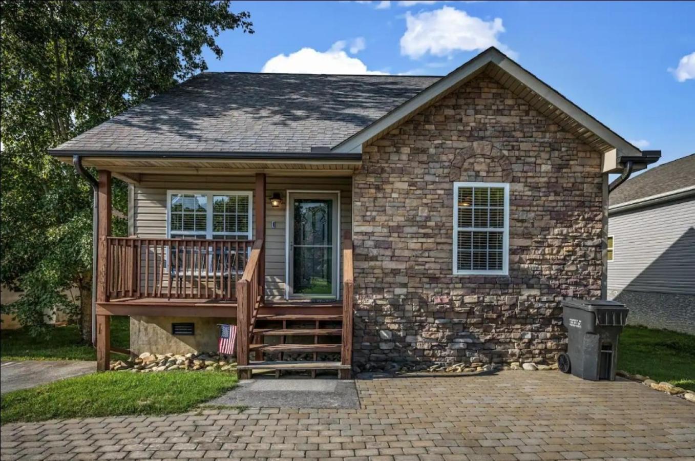 Creekside Cottage*Hot Tub*Entire Home-鸽子谷 外观 照片